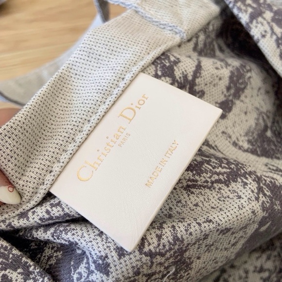 Christian Dior VIP ‘Toile de Jouy' Canvas Tote - Grey/Cream - Picture 2 of 3